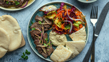  HOMMOS BEL SHAWARMA VIANDE